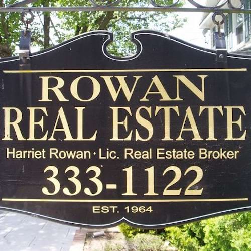 Rowan Realty in Carle Place