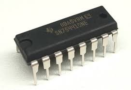 The SN754410 chip