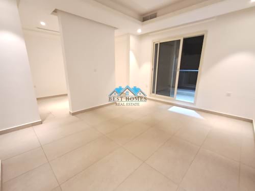 Spacious 4 Bedrooms Floor with Big Balcony in Surra Area