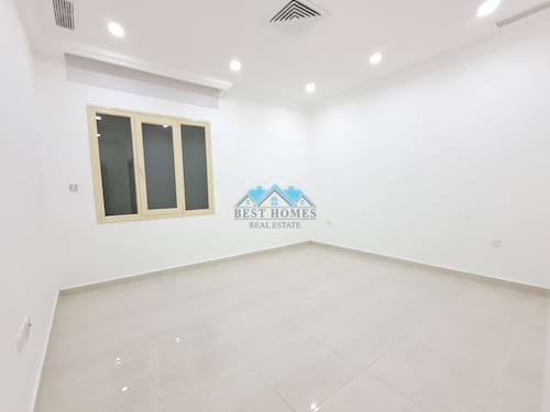 Nice and Spacious 5 Bedrooms Floor in Hateen