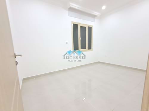 Nice and Spacious 5 Bedrooms Floor in Hateen