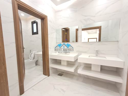 Premium 3 Master Bedroom Apartment with Private Rooftop in Shuhada