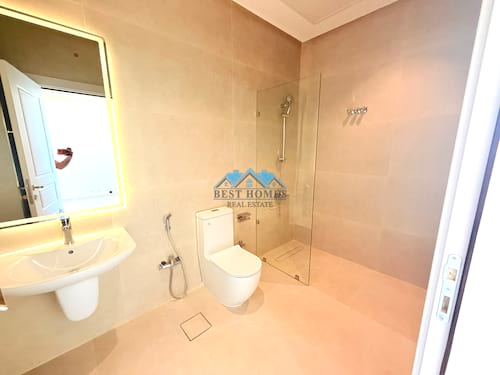 Luxury Brand New 4 Master Bedroom Apartment with Balcony in Salwa