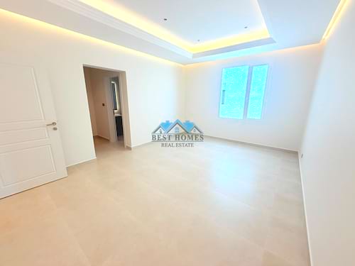 Luxury Brand New 4 Master Bedroom Apartment with Balcony in Salwa