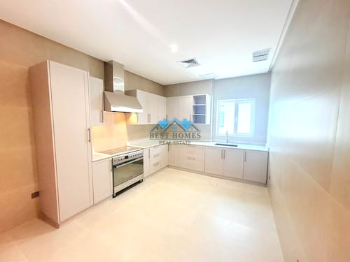 Luxury Brand New 4 Master Bedroom Apartment with Balcony in Salwa