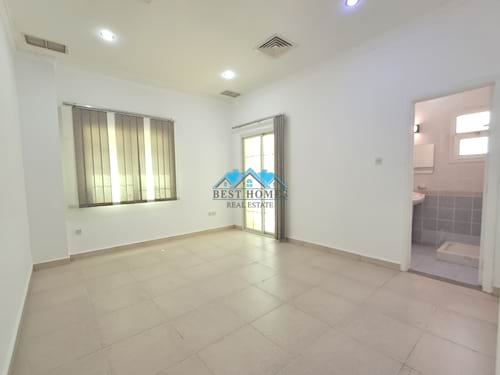 Spacious 4 Bedrooms Villa with Private Garden in Messilah