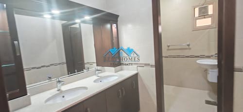 Spacious Five Bedrooms Floor in Bayan