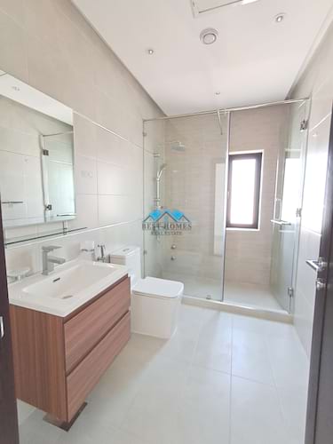 Roof Top 3 Bedrooms Floor in Zahra
