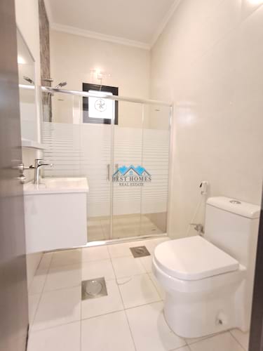 6 Master Bedrooms Floor with Balcony in Massayal Area