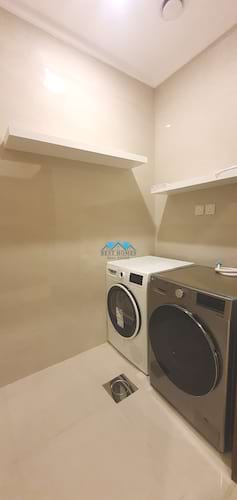 Brand New 4 Bedrooms Floor in Jabriya