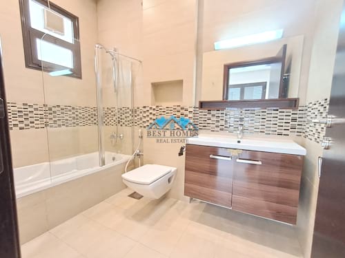 Modern & Spacious 4 Bedrooms Duplex in Hateen