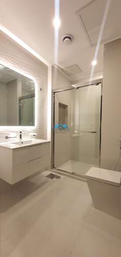 Brand New 4 Bedrooms Floor in Jabriya