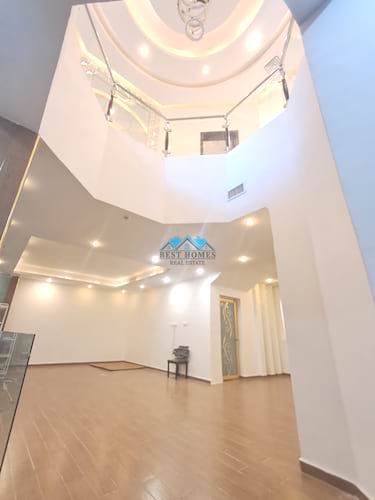 Modern & Spacious 5 Master Bedrooms Ground & Basement Duplex In Zahra Area