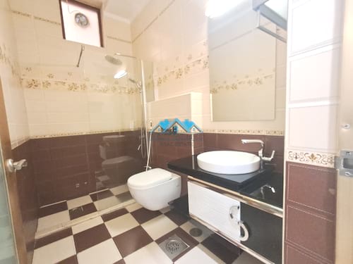 Modern & Spacious 5 Master Bedrooms Ground & Basement Duplex In Zahra Area