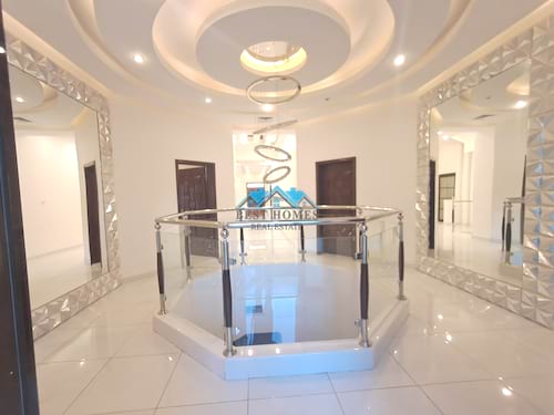 Modern & Spacious 5 Master Bedrooms Ground & Basement Duplex In Zahra Area