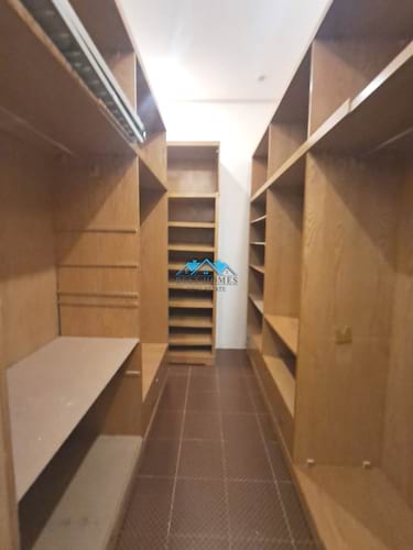 Modern & Spacious 5 Master Bedrooms Ground & Basement Duplex In Zahra Area