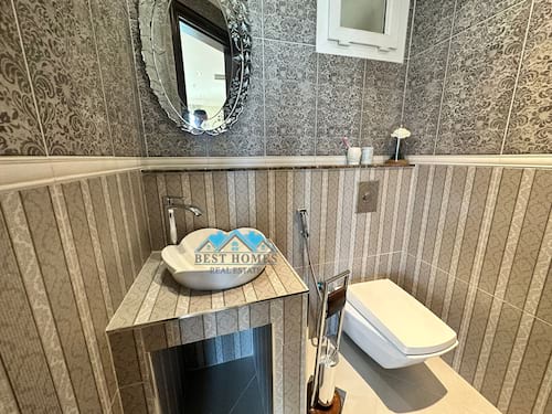 3 Bedroom Apartment in Shaab al Bahri