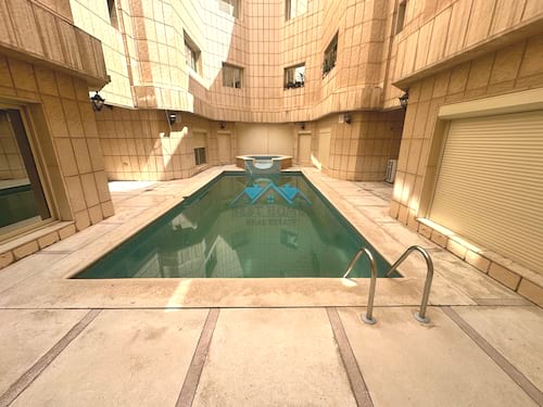 Good Size 3 Bedrooms Apartment in Salwa