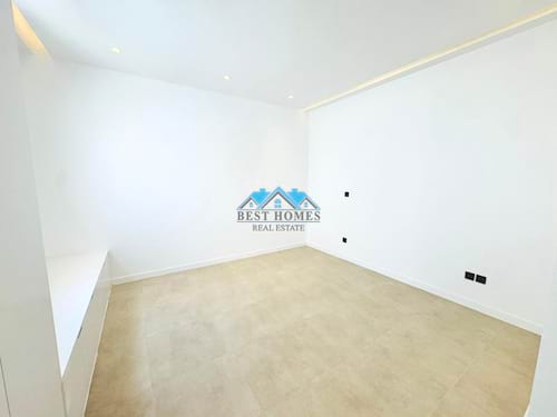 Luxury 4 Master Bedroom Penthouse with Balconies in Al Salam Area