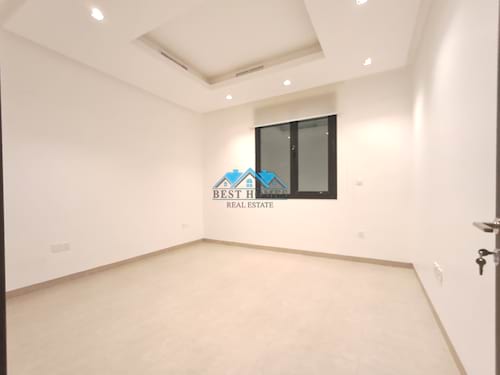 Modern Style Five Bedrooms Floor in Massayal Area