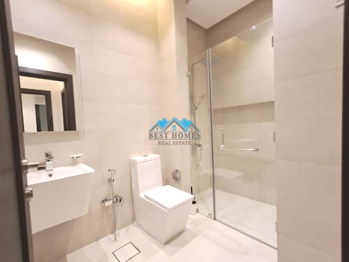Modern Style Five Bedrooms Floor in Massayal Area