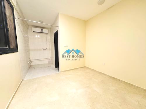 5 Bedrooms Huge Luxury Villa in Salwa