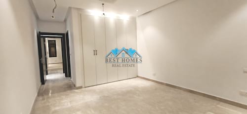 5 Bedrooms Villa with Private Pool in Hateen