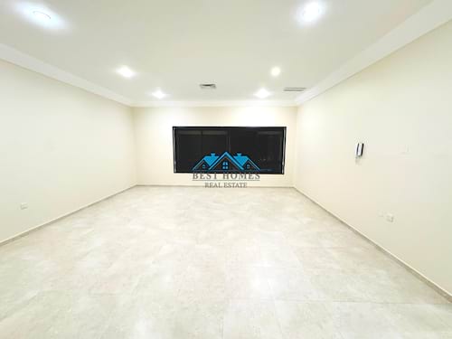 5 Bedrooms Huge Luxury Villa in Salwa