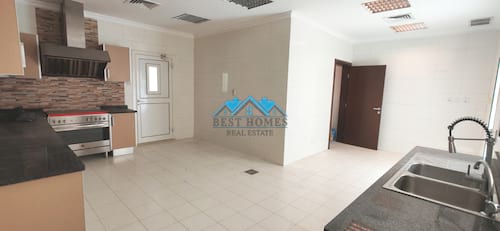 5 Bedrooms Villa with Private Pool in Hateen