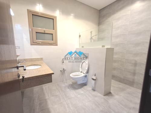 4 Bedrooms Spacious Floor in Salwa