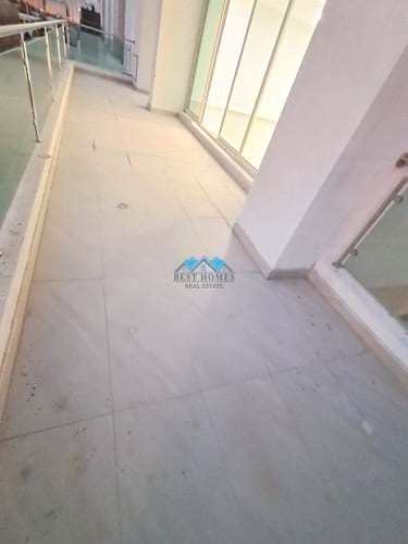 Spacious Four Bedrooms Floor with Balcony in Saqeeq Area