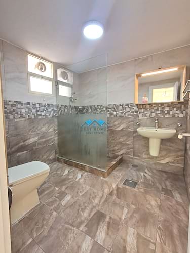 Spacious Three Bedrooms Nice Apartment in Shuhada