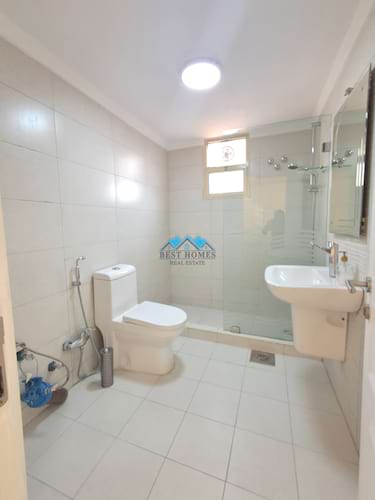 Spacious Three Bedrooms Nice Apartment in Shuhada