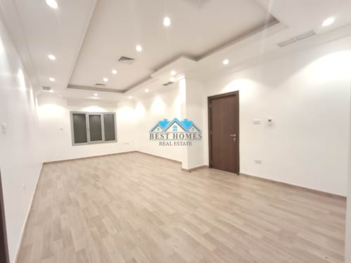 Modern 3 Bedrooms Floor in Nuzha Area
