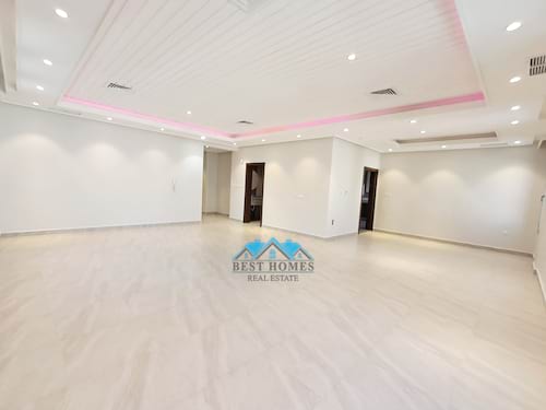 Nice and Spacious 4 Bedrooms Floor in Shuhada 