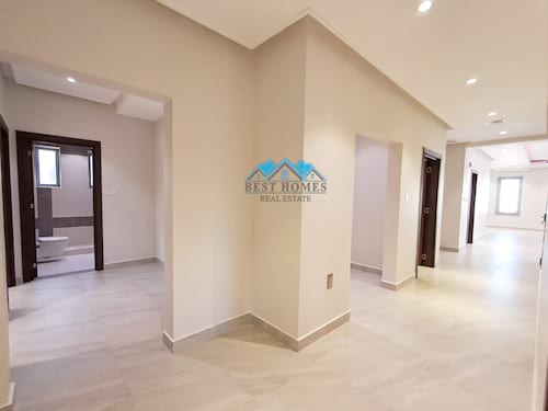 Nice and Spacious 4 Bedrooms Floor in Shuhada 