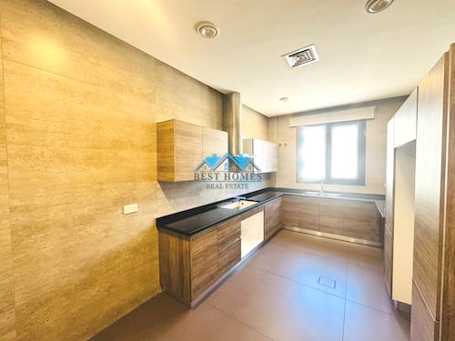 Premium 3 Bedrooms Apartment with Balcony in Salwa
