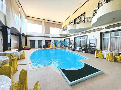 4 Master Bedrooms Villa with Hige Private Garden in Abu Al Hassania