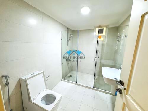 4 Bedrooms Spacious Apartment in Abu Fatira