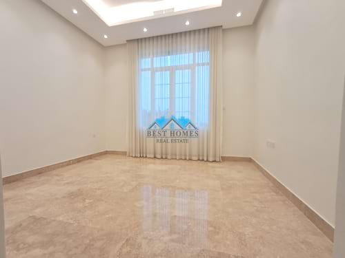 Nice and Modern 4 Bedrooms Floor in Mishref