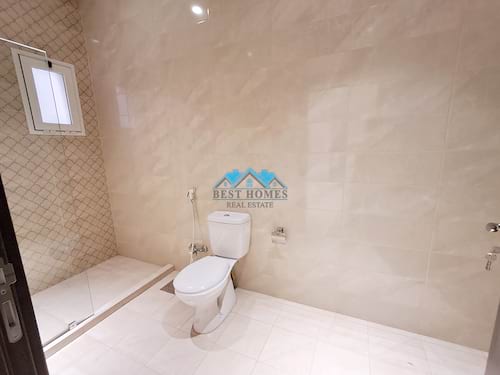 4 Bedrooms Floor in Qadsiya
