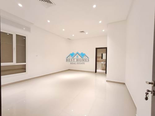 4 Bedrooms Floor in Qadsiya