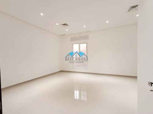 4 Bedrooms Floor in Qadsiya
