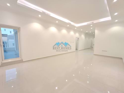 Modern 4 Bedrooms Floor in Kaifan