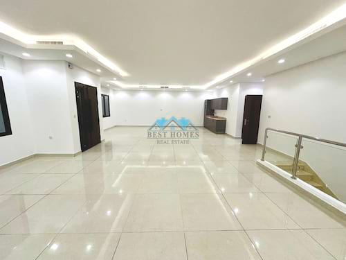 Good size 5 Bedrooms Duplex in Mansouriya
