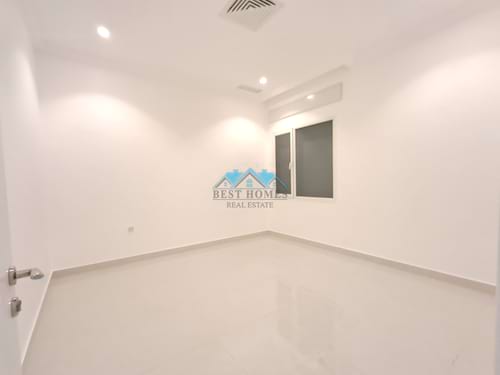 Modern 4 Bedrooms Floor in Kaifan