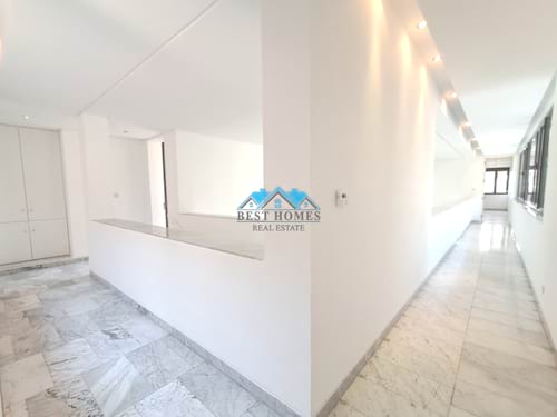 Luxury 3 Master Bedroom Villa with Private Garden in Abu Al Hasaniya