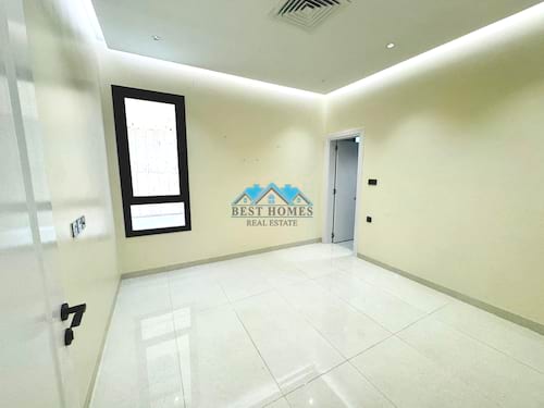 Elegant 4 Master Bedroom Apartment in Rumaithiya