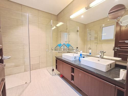 Nice and Modern Style 3 Bedrooms Apartment in Mishref
