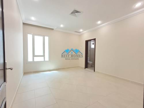 Spacious Three Bedrooms Apartment in Rumaithiya 